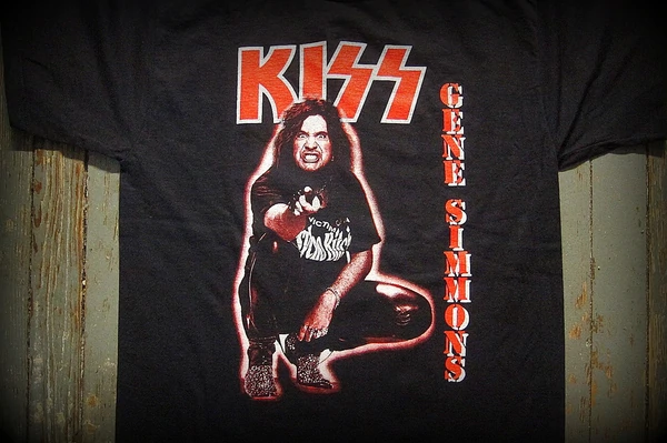 KISS - GENE SIMMONS / T-shirt